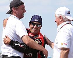 Juan Pablo Montoya, Tim Cindric, and Roger Penske