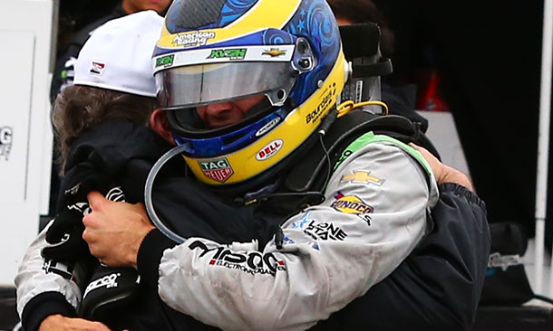 Bourdais fends off Sato in wild Detroit Race 2 finish