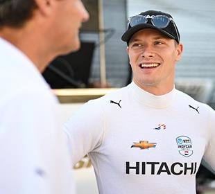 Newgarden Not Ready To Surrender in Title Tussle with Palou