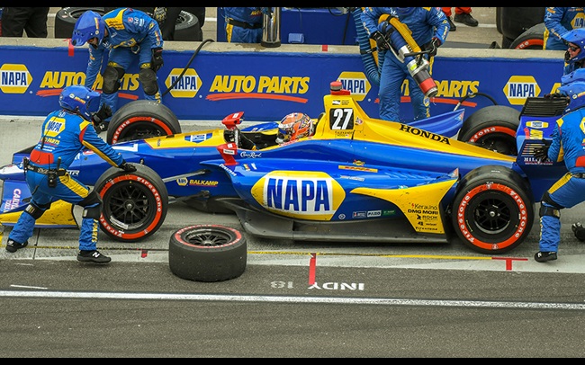 In the Pit with Alexander Rossi