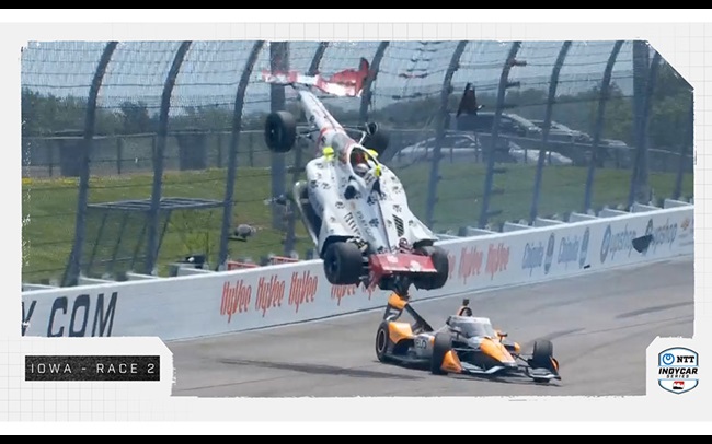 Sting Ray Robb Goes Airborne in Wild Last-Lap Incident at Iowa